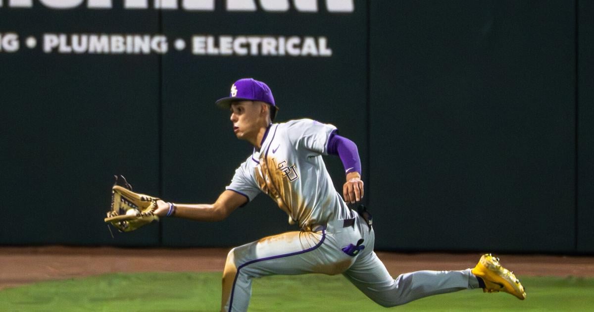See which two LSU freshmen pulled in honors from D1Baseball for their 2025 production