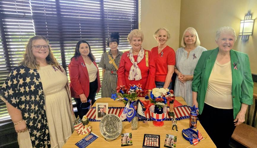 Daughters of American Colonists (stand alone)