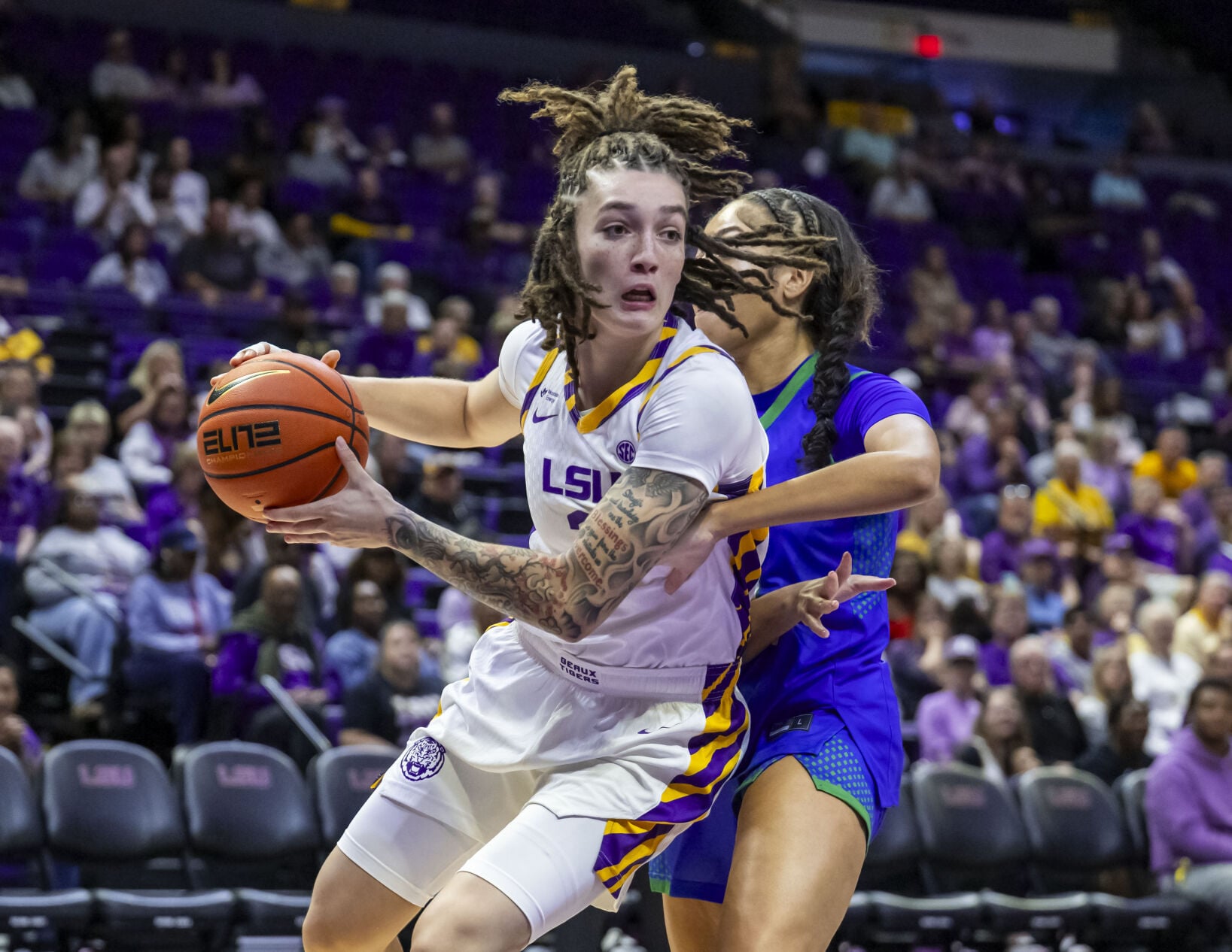 NO.lsuwomen.102326_3796 MJ.JPG