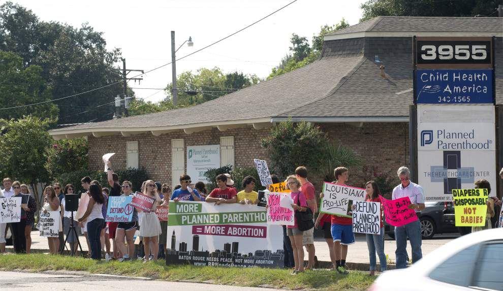 150 Abortion Opponents Rally In Baton Rouge As Part Of National Defund Planned Parenthood Effort State Politics Theadvocate Com