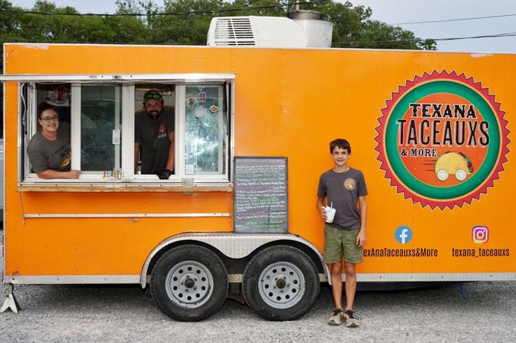 zac downtown photo 6 (24).jpg