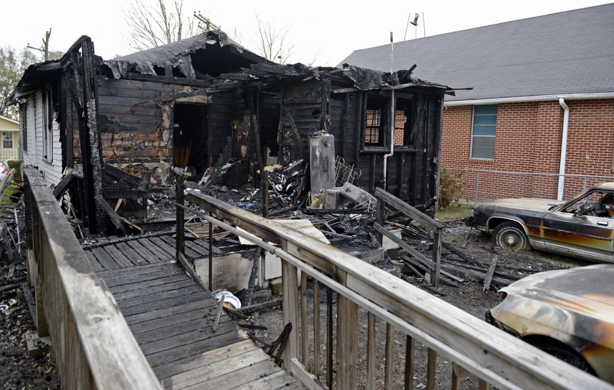 Disabled man unable to flee dies, two injured in old South Baton Rouge house fire News
