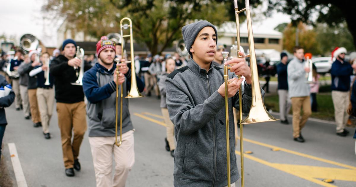 Photos Noel en Broussard Christmas parade Photos