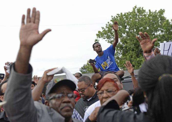 'I’m so outraged,' crowd at Baton Rouge prayer vigil for Alton Sterling