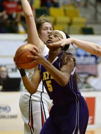 Rayne Basketball Standout Charlesha Dugas Signs With Southeastern