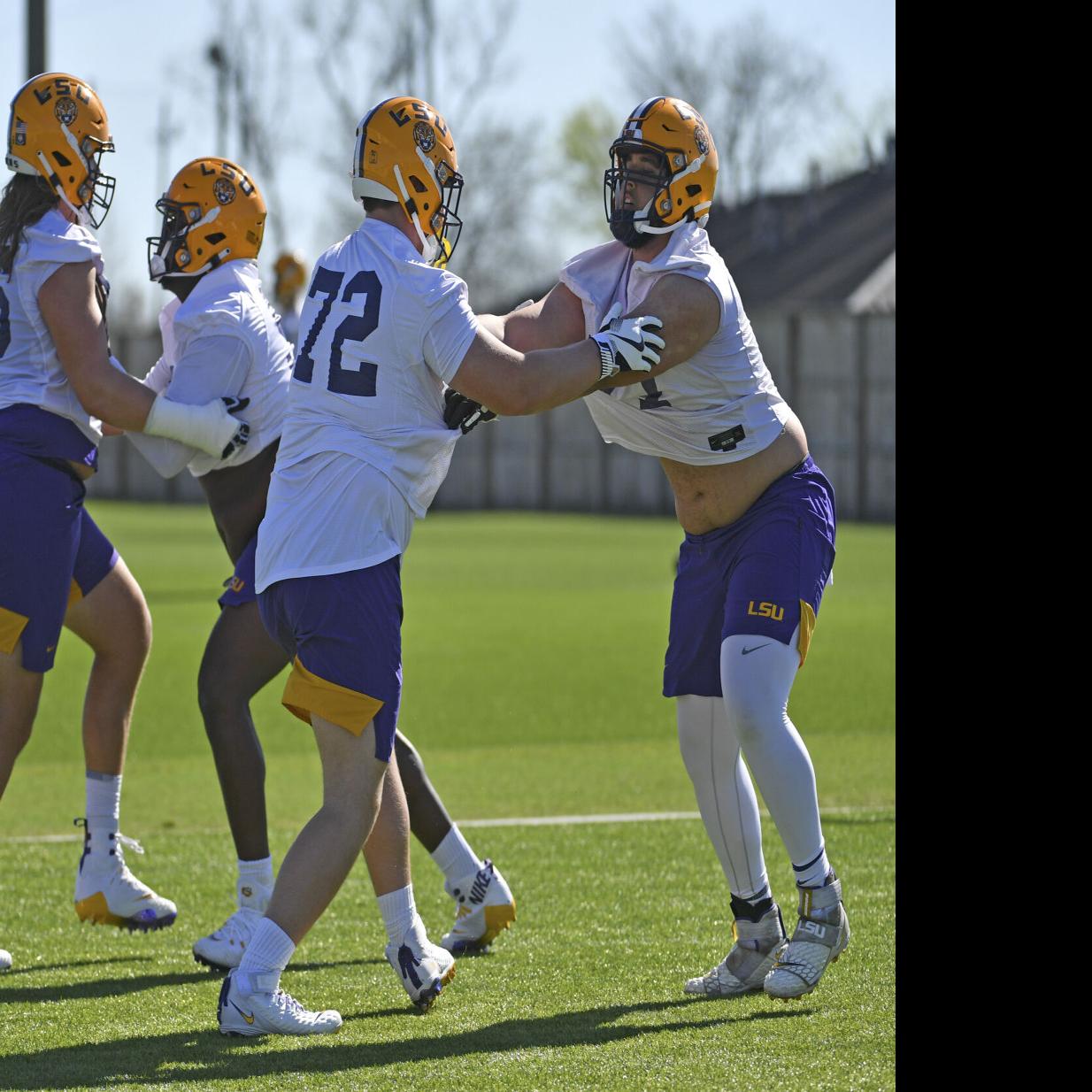 Ja'Marr Chase walked out of a drill after Les Miles told him to play  cornerback 