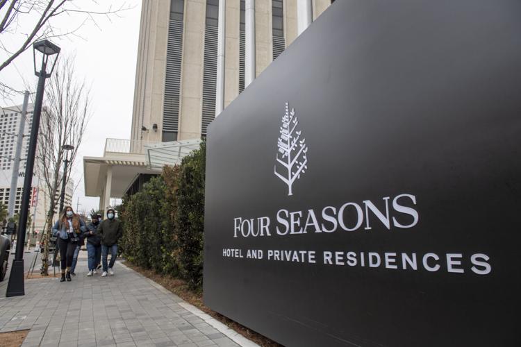 Saints #39 Mickey Loomis and Shaun Smith feud over condo reno Courts