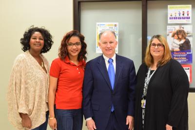 Aetna Better Health Of Louisiana Donates School Supplies To Donaldsonville Primary Ascension Theadvocate Com
