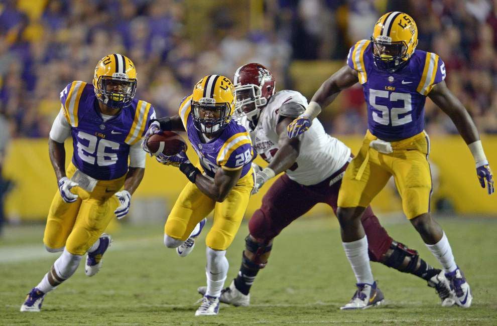 Video: LSU linebacker Kendell Beckwith hopes Tigers defense can build on New Mexico State game _lowres