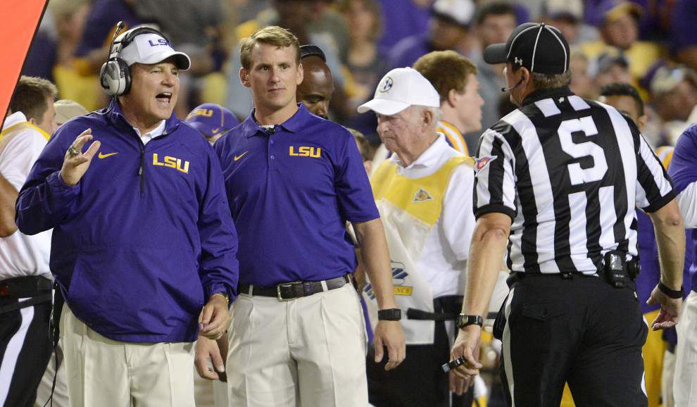 Photos: LSU Tigers ULM Warhawks _lowres