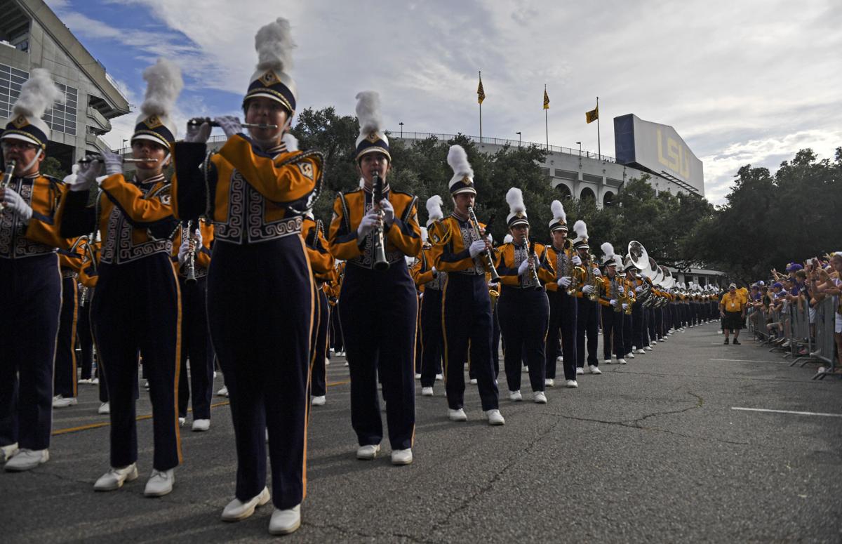 BR.lsunwstatemain.091519 HS 677.JPG