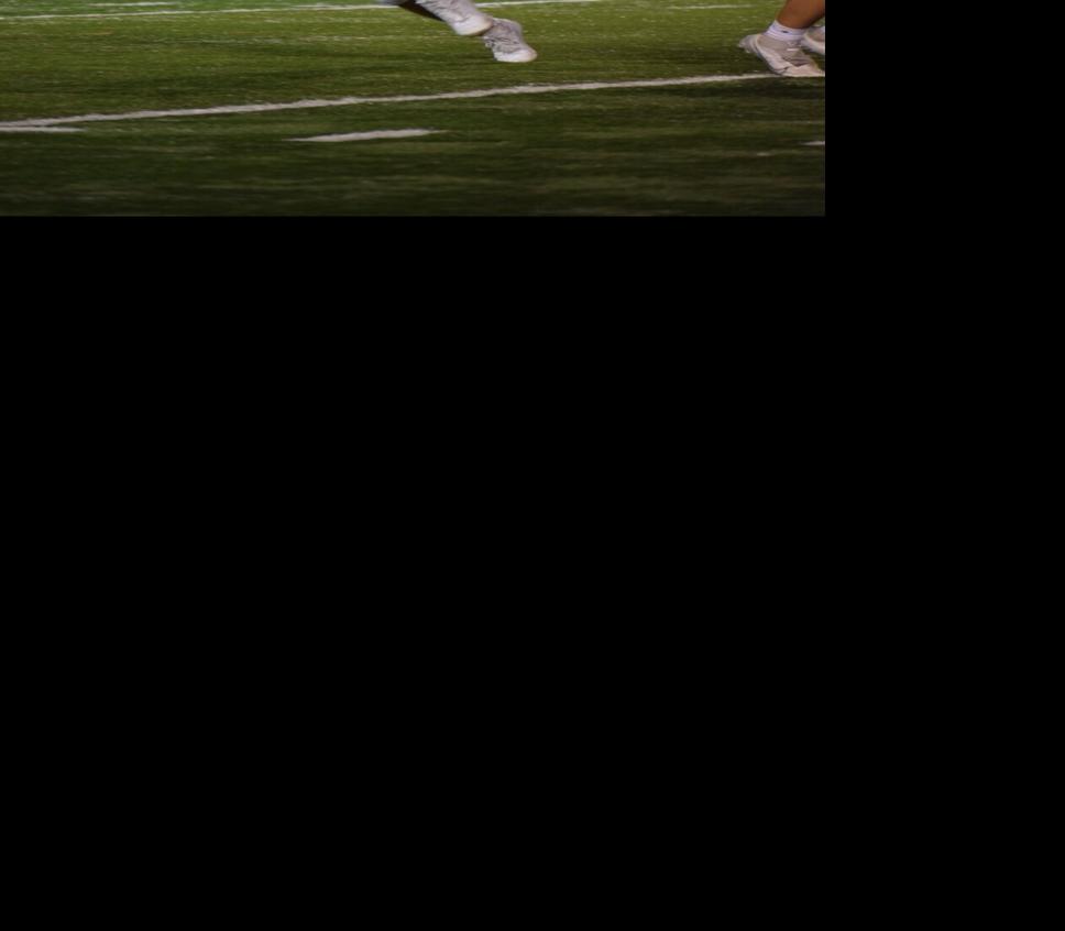 Cade Dardar's legs help carry Blue Gators to road shutout of