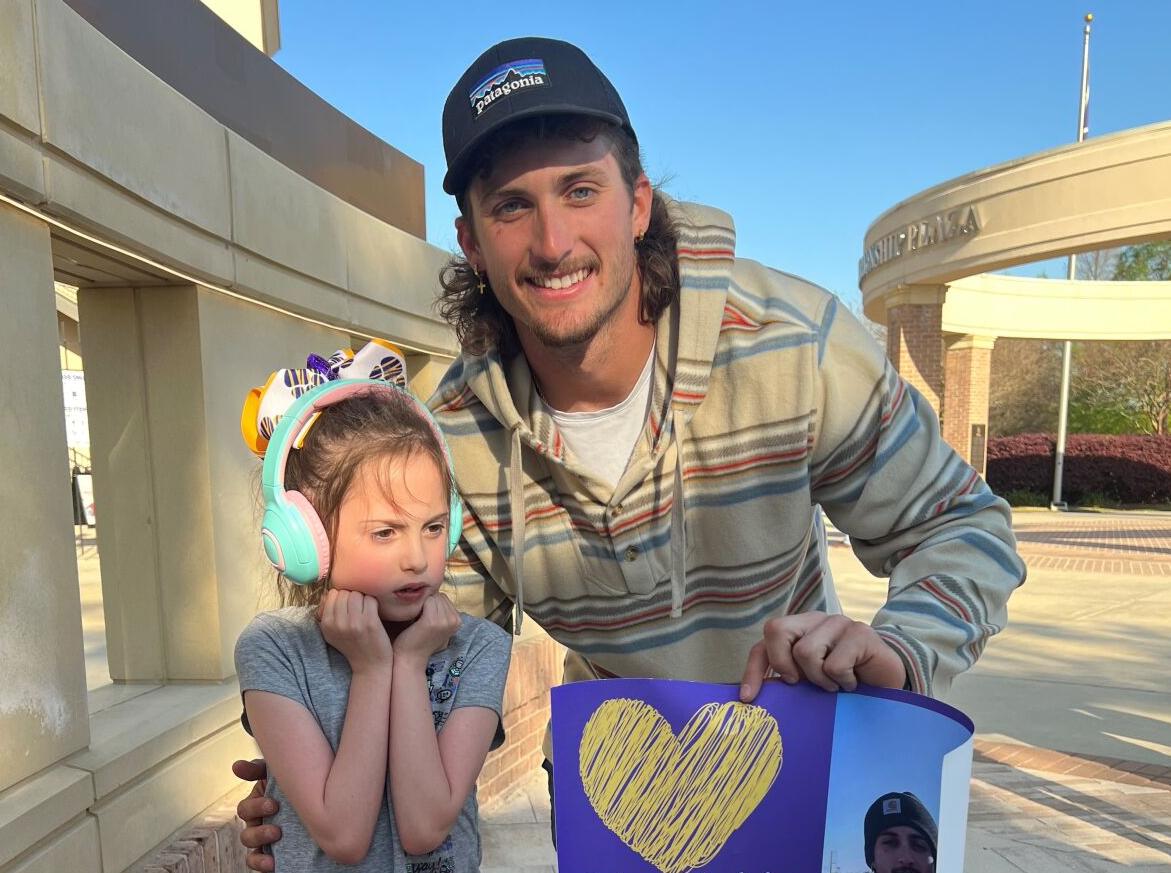 How Dylan Crews has helped bring kids with special needs to LSU