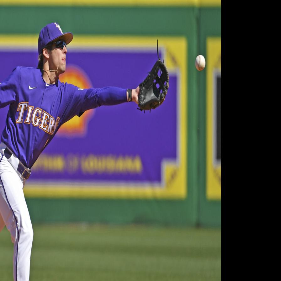 LSU baseball dips into transfer portal again to get UCLA left-handed  pitcher Gage Jump