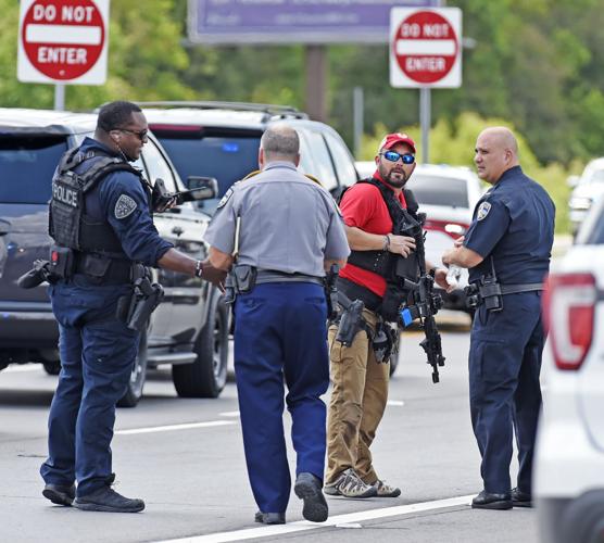 BR.walmartshooting0152.080719 bf.jpg