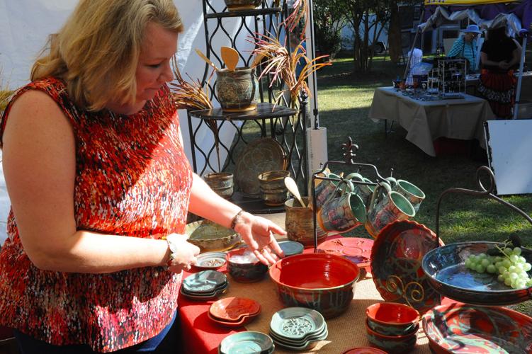 Yellow Leaf Arts Festival unites craftspeople, musicians in St