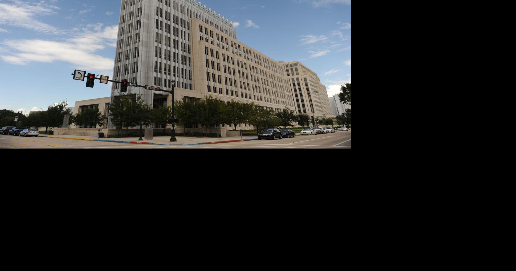 Louisiana yanks a Medicaid contract, pushing 330,000 people to other plans