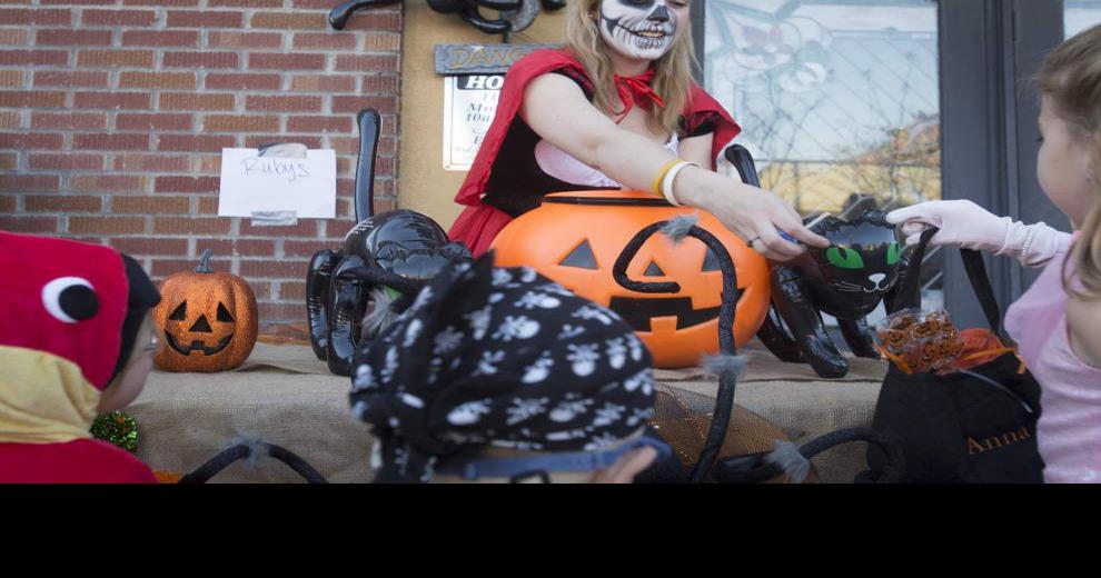 Lafayette Parish sets trickortreating for Saturday, but some