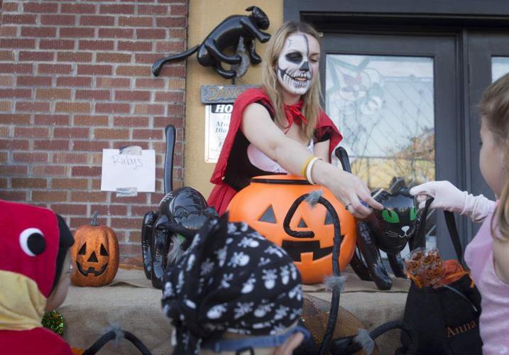 Lafayette Parish sets trickortreating for Saturday, but some