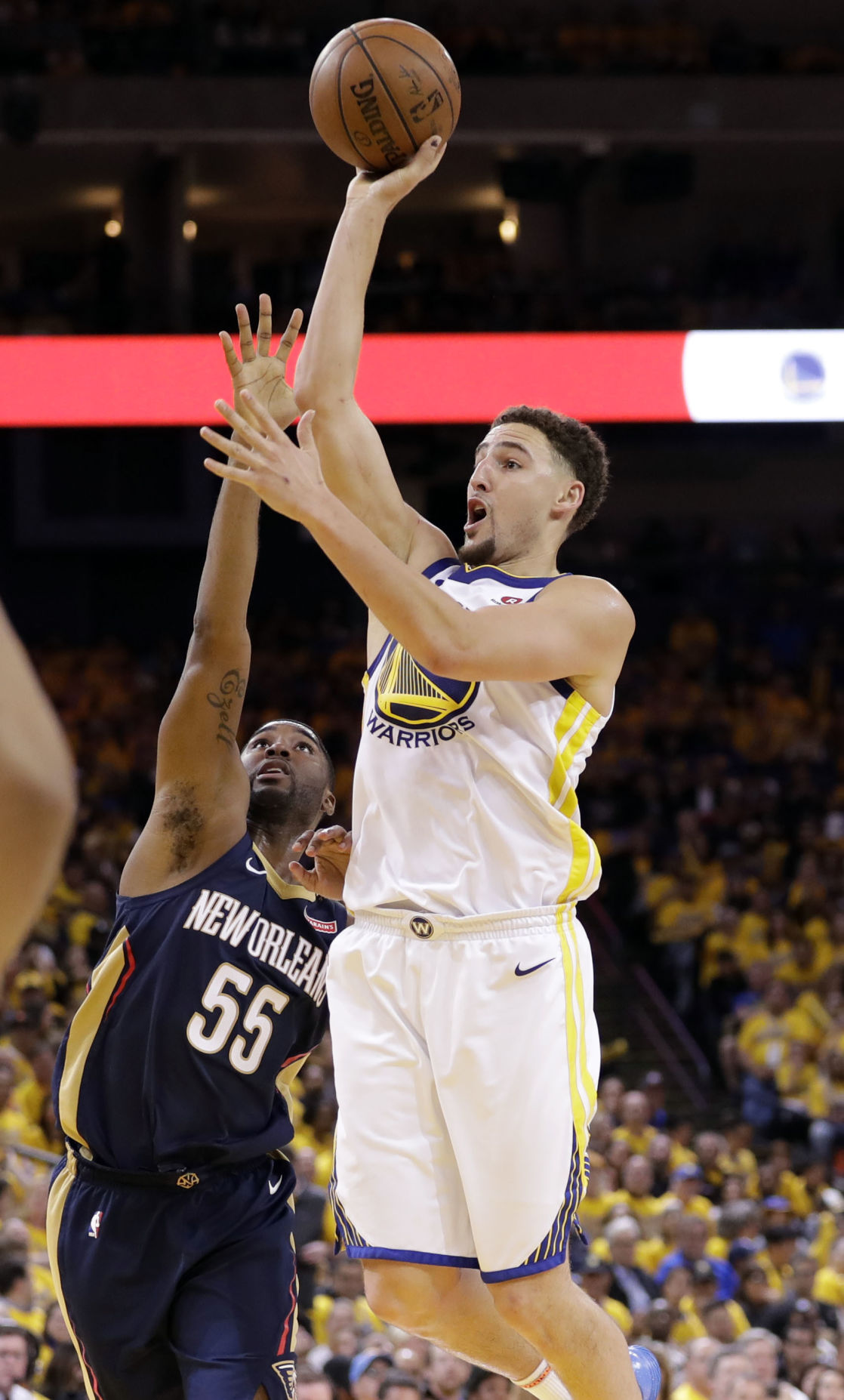 Pelicans Warriors Basketball