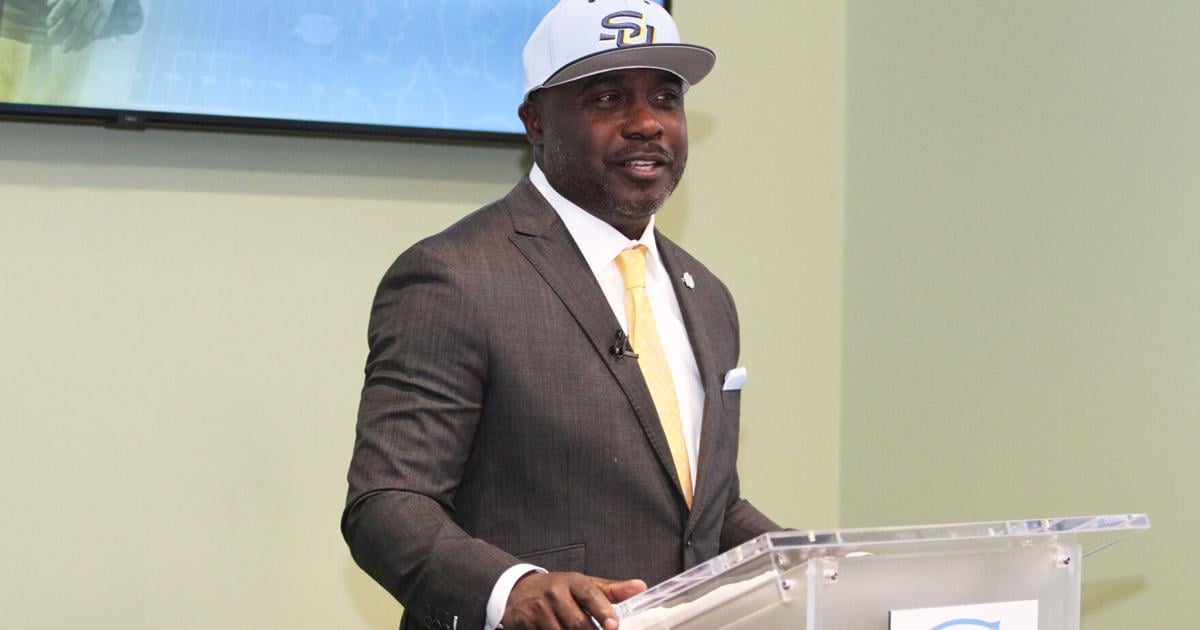 Wer ist Marshall Faulk, der Trainer? Southerns neuer Trainer spricht über ...