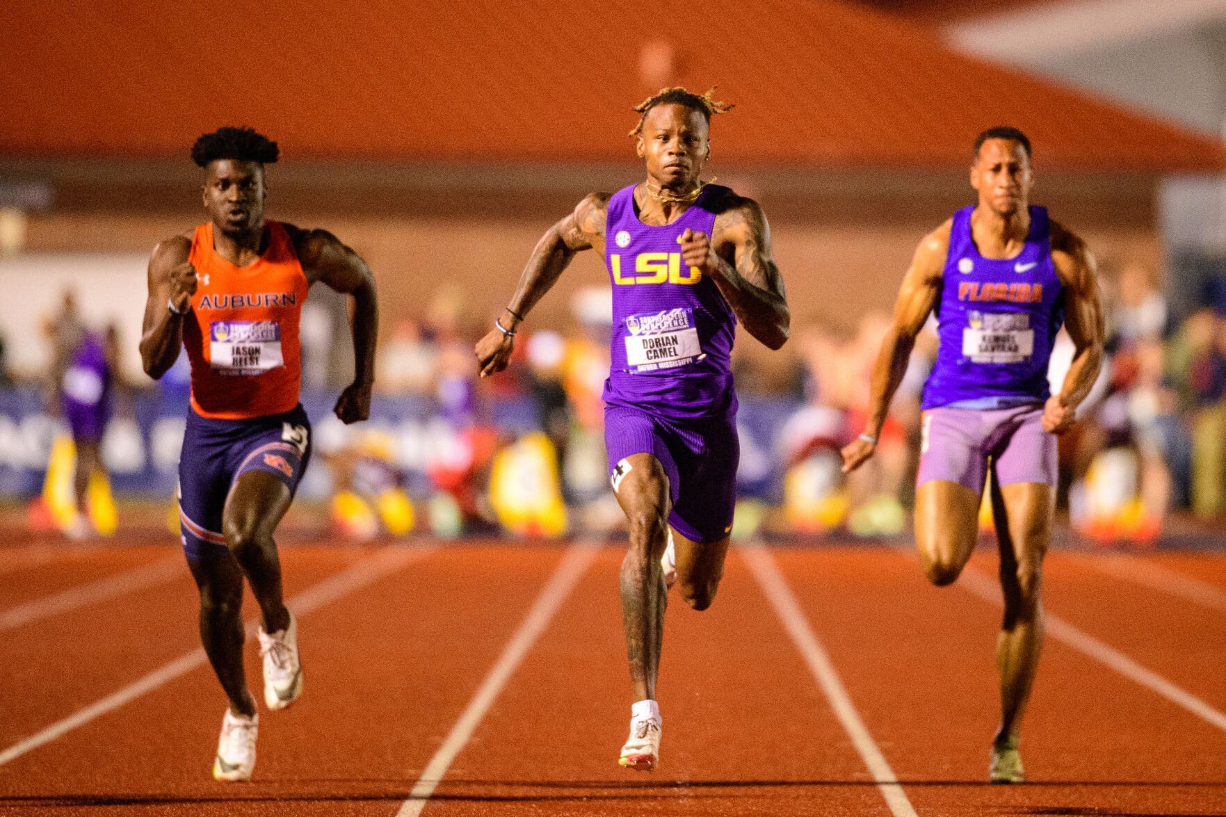 LSU's men's 4x100meter relay team drops nation'sbest time in Alumni