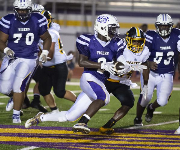 Delcambre, Westgate, Loreauville notch victories at Iberia Parish Sugar