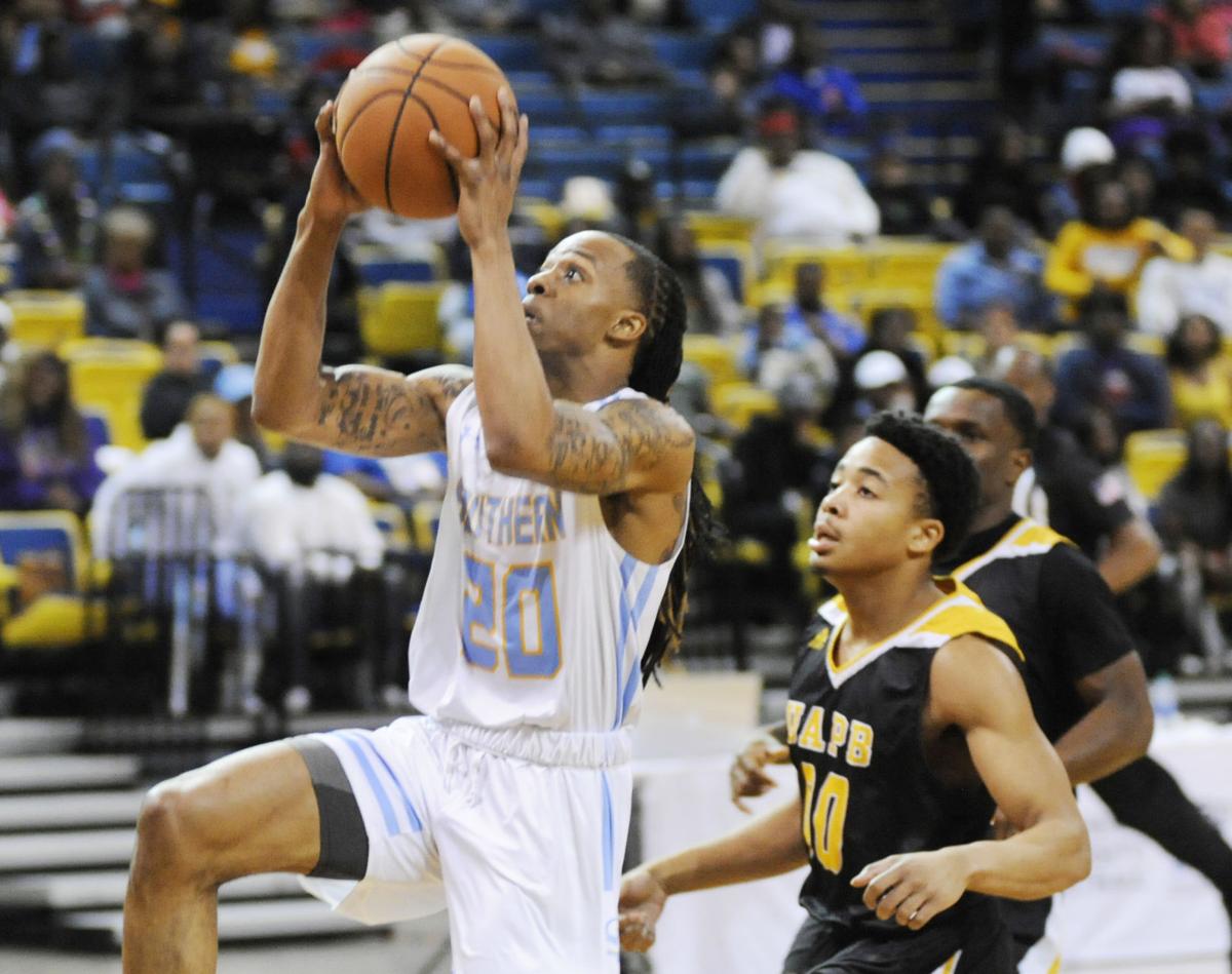 Southern Men Cruise Past Arkansas Pine Bluff Now 7 1 At Home Southern Theadvocate Com