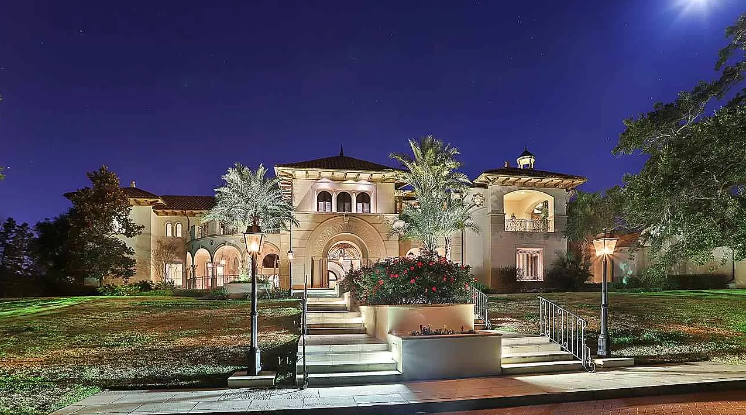 Looking To Buy Some Real Estate? Check Out 5 Super-luxury Homes In ...