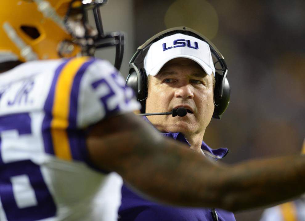 LSU notebook: Late kickoff sent out of bounds remains a head-scratcher _lowres