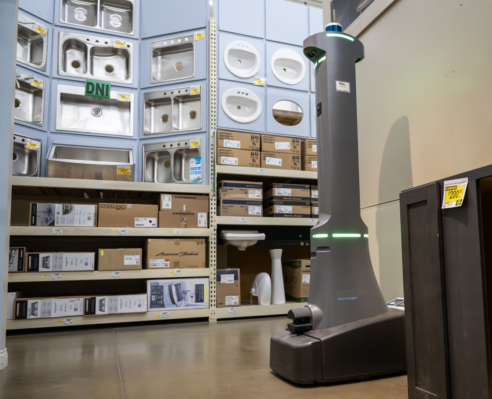At Stines, AI robot keeps prices right, shelves stocked | Business