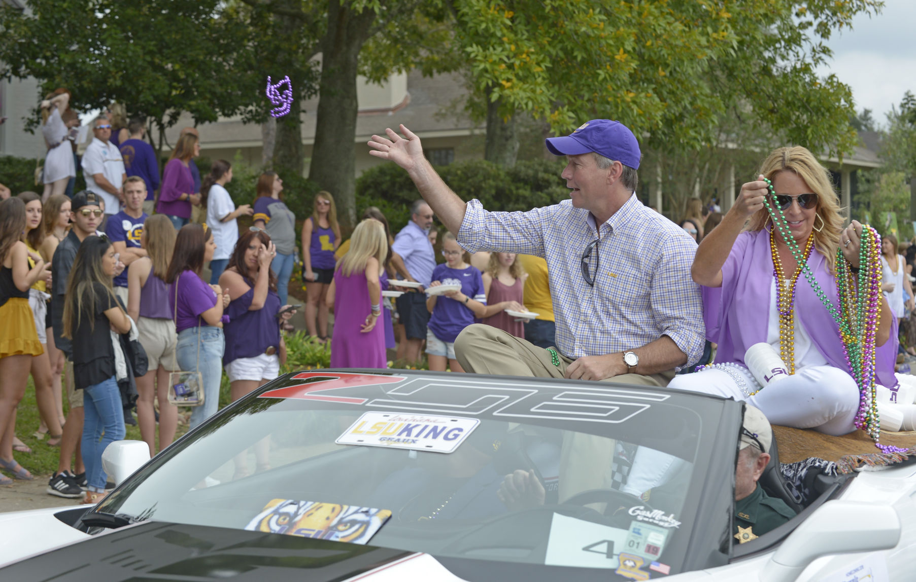 Photos LSU Homecoming Parade Rolls Saturday Before Kickoff Photos   5bcb6f8874704.image 