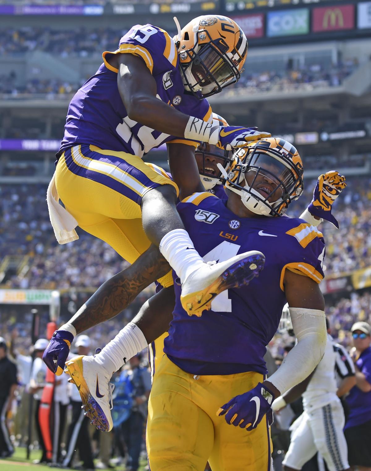 BR.lsuutahstatemain.100619 HS 2742.JPG