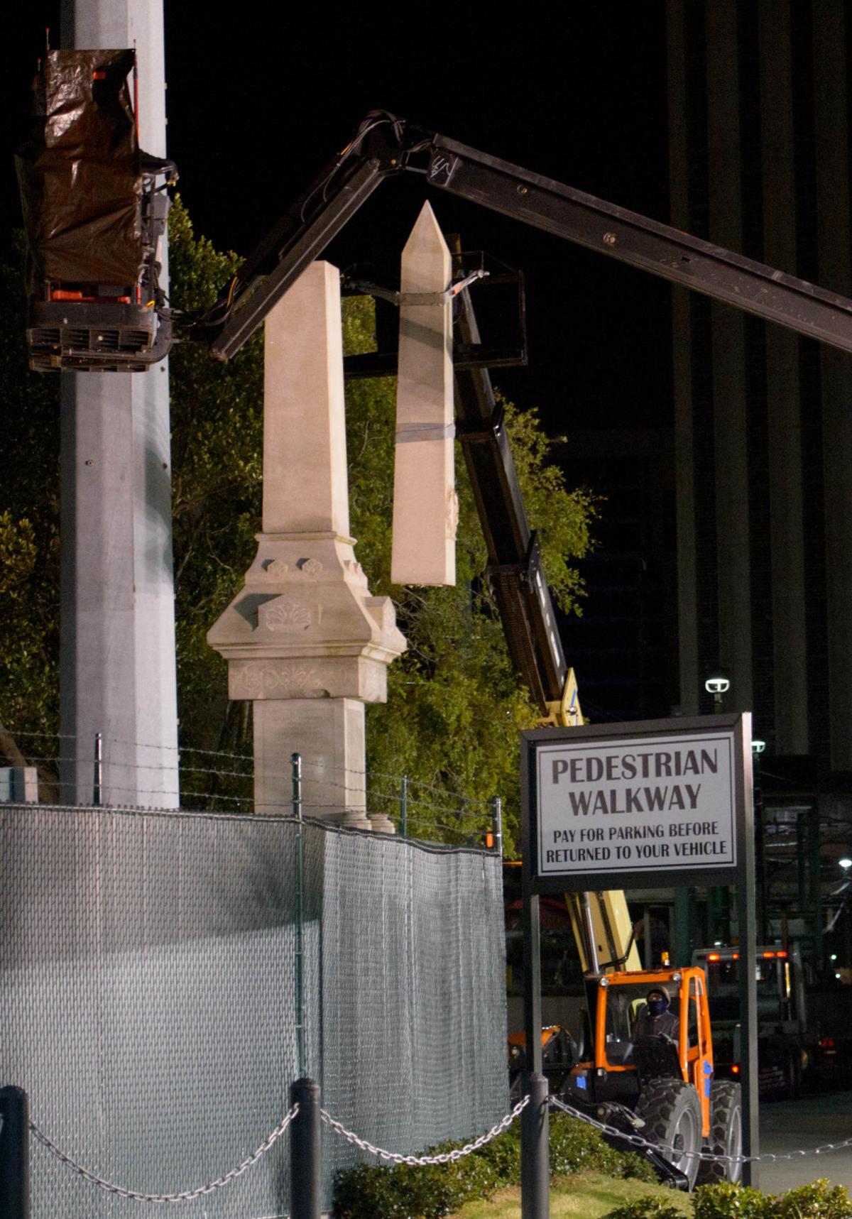 NO.monuments.042417.013.JPG