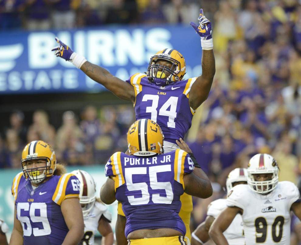 Photos: LSU Tigers ULM Warhawks _lowres