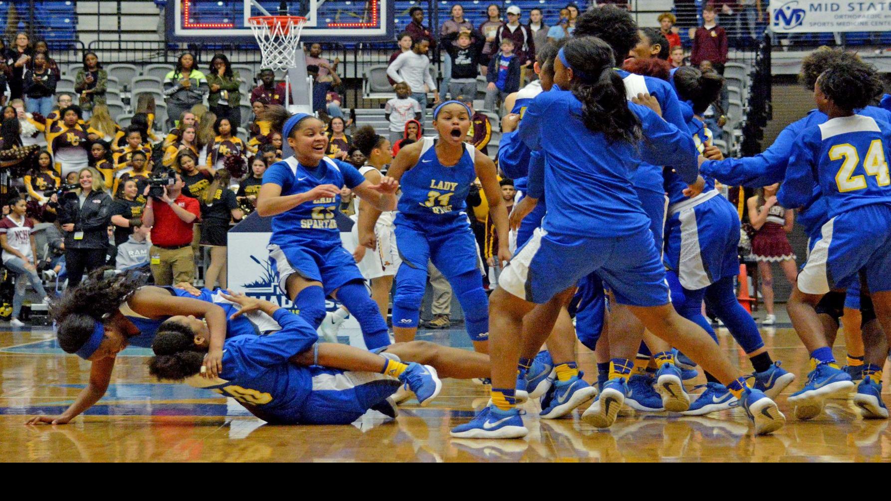 Excellence Always Ea Girls Basketball Wins Class 5a State Championship High School Sports Theadvocate Com