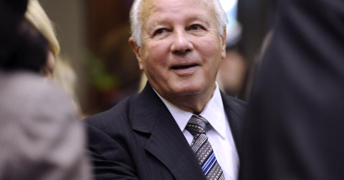 Sen Edwin Edwards Former Louisiana Gov. Edwin Edwards released from the hospital | State ...
