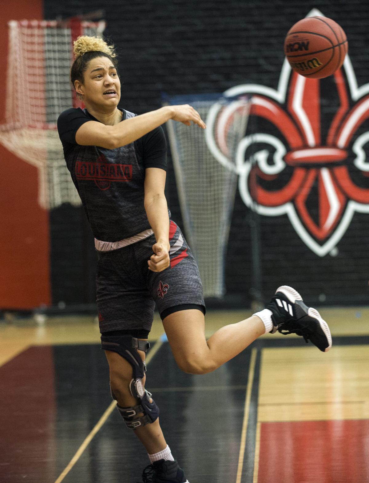 Ul Women S Basketball Player Kendall Bess Feeling Like Champion
