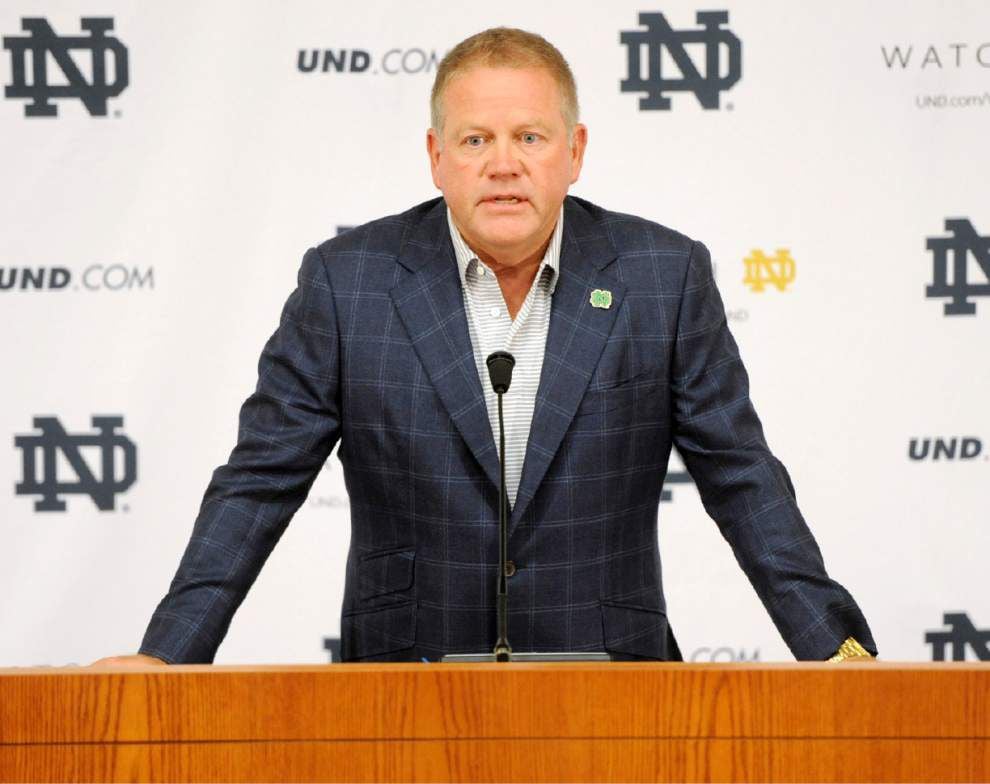 Notre Dame investigating four for ‘academic dishonesty’ _lowres
