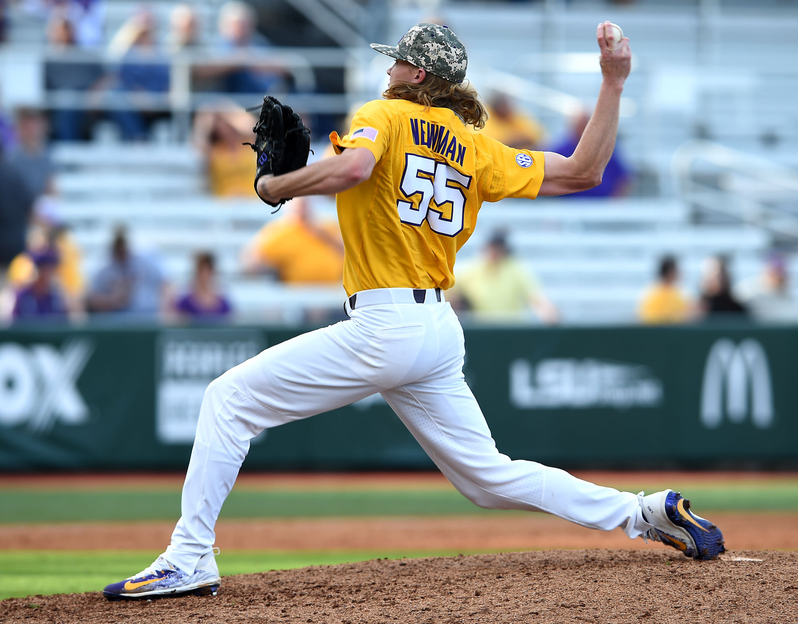 LSU closer Hunter Newman getting healthier; Paul Mainieri hopeful for