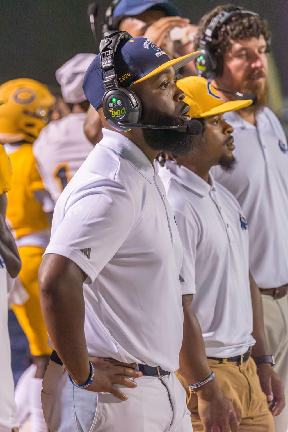 Carencro rallies from halftime deficit against Sam Houston High