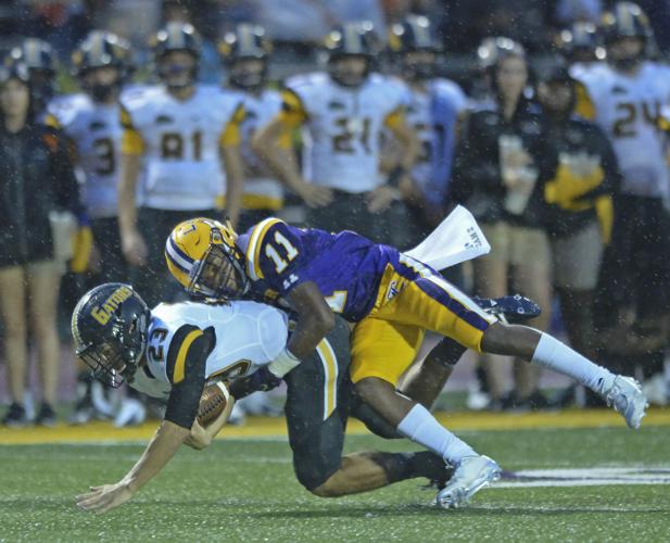 St. Amant clips Lutcher 3634 on late score High School Sports