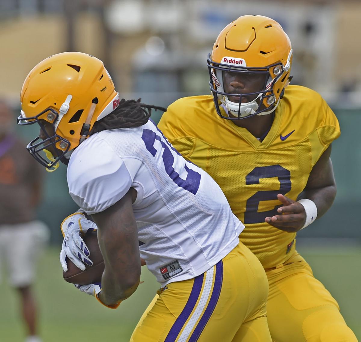 LSU QB Lowell Narcisse announces transfer; Tigers down to 3 scholarship