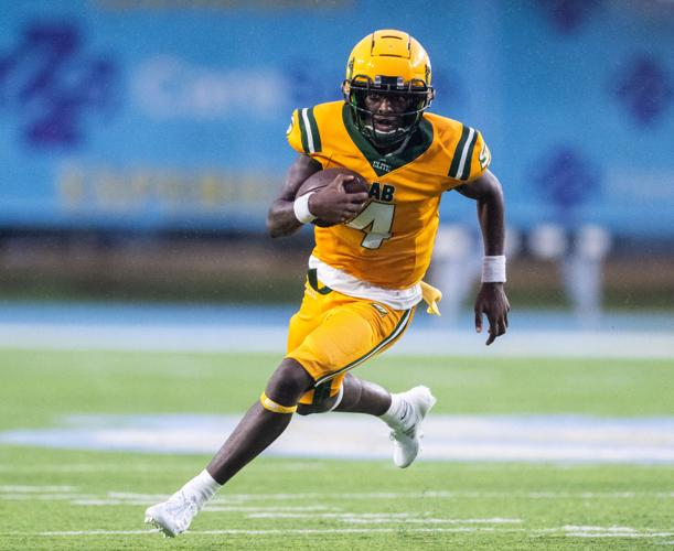 Southern Lab quarterback ready for title run after injury | High School ...