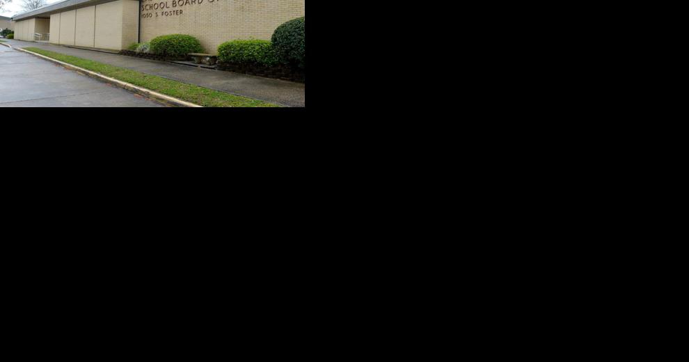 Baton Rouge school administrators got big raises while teachers didn't. Here are the numbers. - Vimarsana News