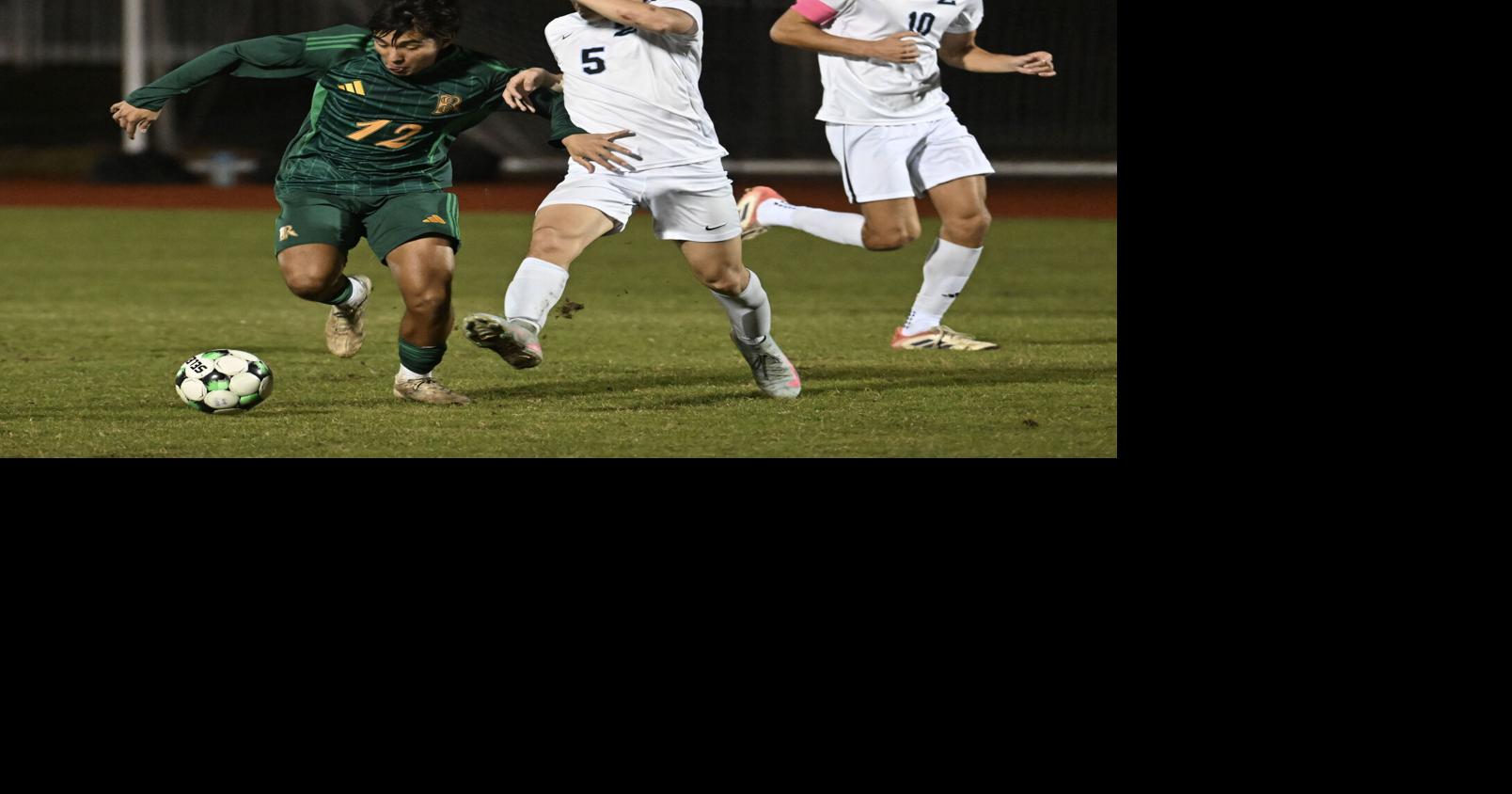 See the Baton Rouge-area prep soccer playoff pairings