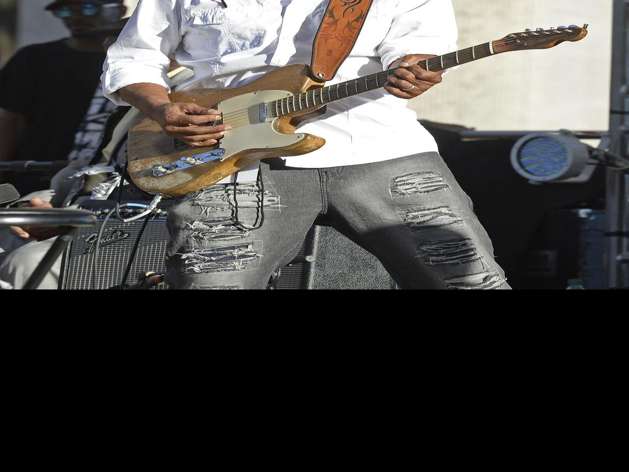 Kenny Neal Hosts Louisiana And Roots Music At Inaugural Blues Highway 61 Music Festival Entertainment Life Theadvocate Com