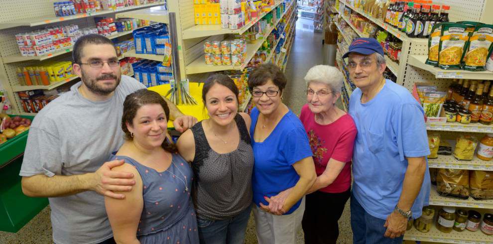 Photos: A New Orleans neighborhood institution celebrates 90 years _lowres