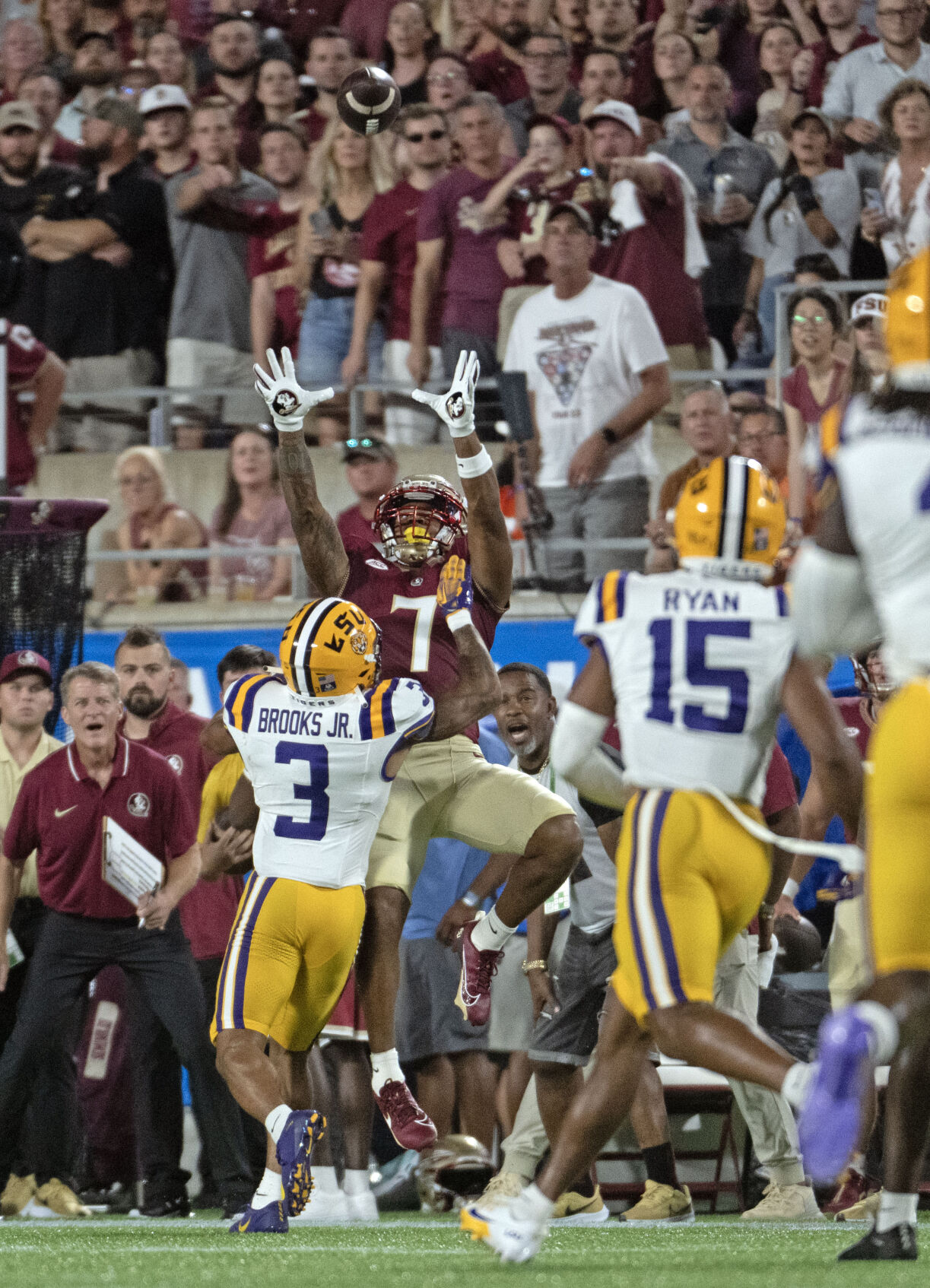 FSU wins 45-24 over LSU at Camping World Stadium – WFTV