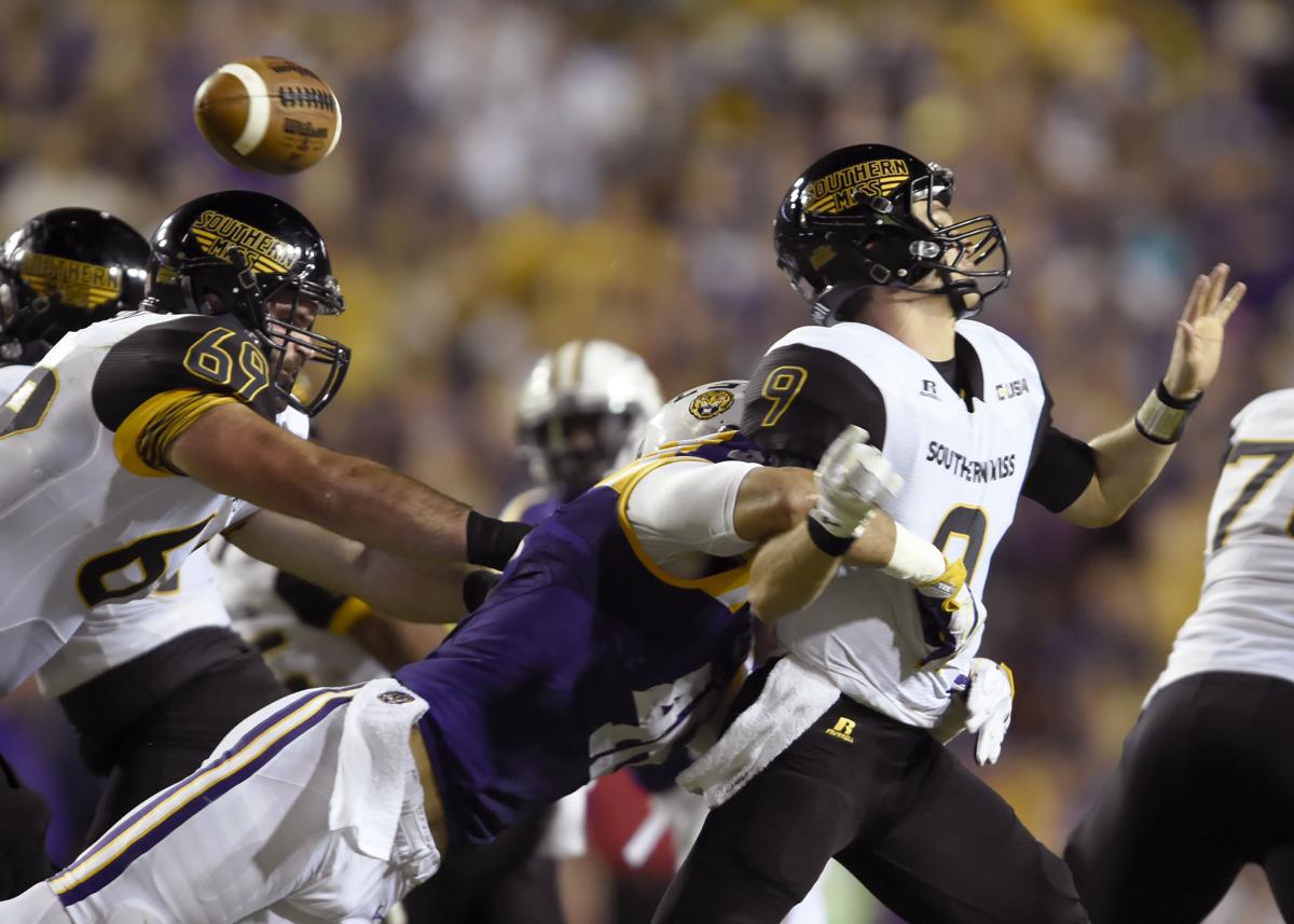 SouthernMissLSU bf 1335.jpg